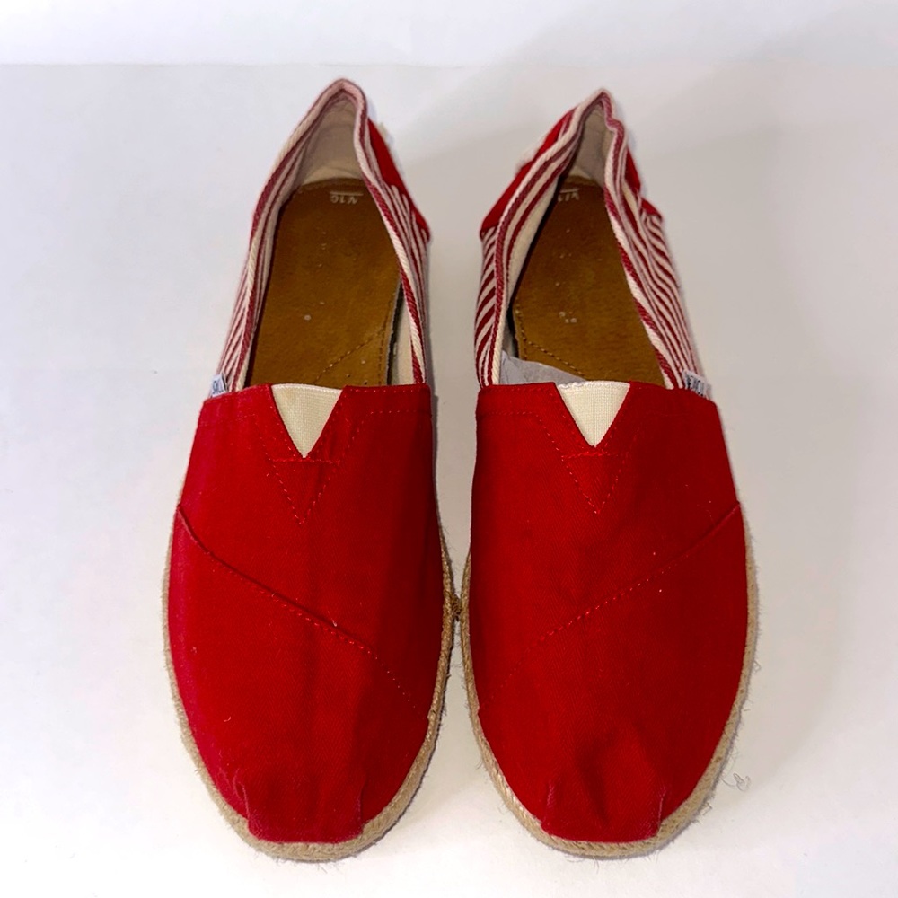 TOMS WOMEN RED CANVAS SLIP ONS NEW SIZE 10
